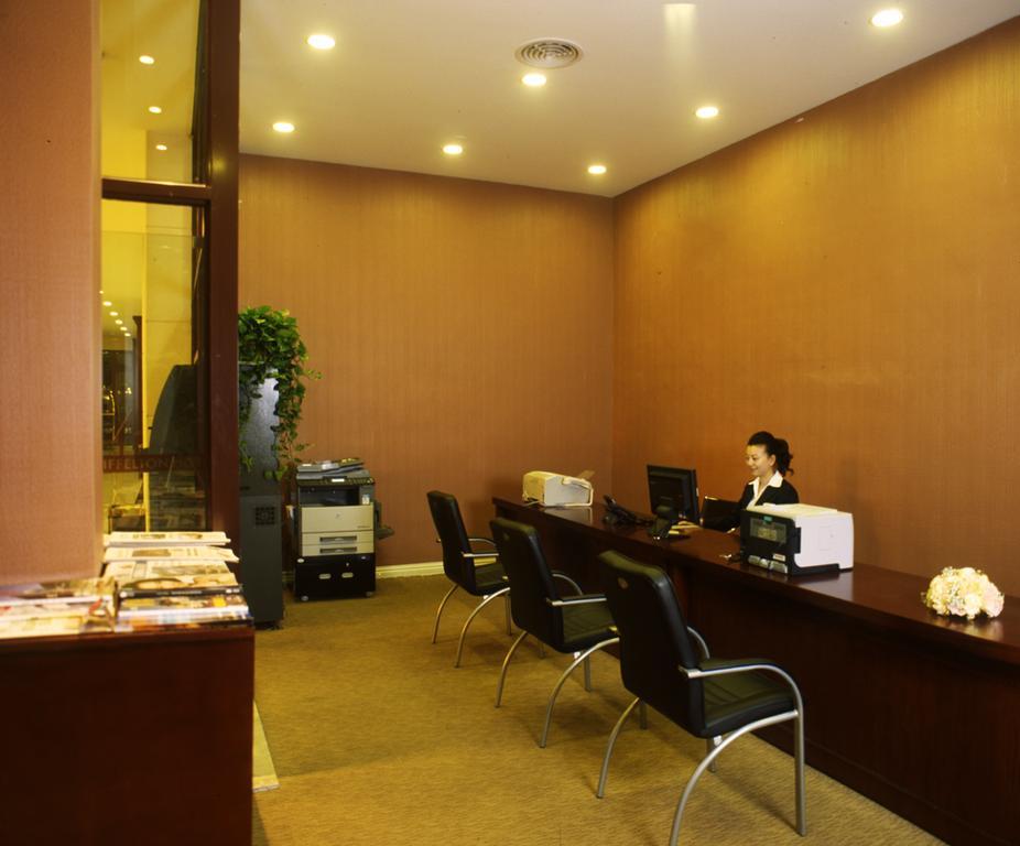 Shanghai Eiffelton Hotel Instalações foto